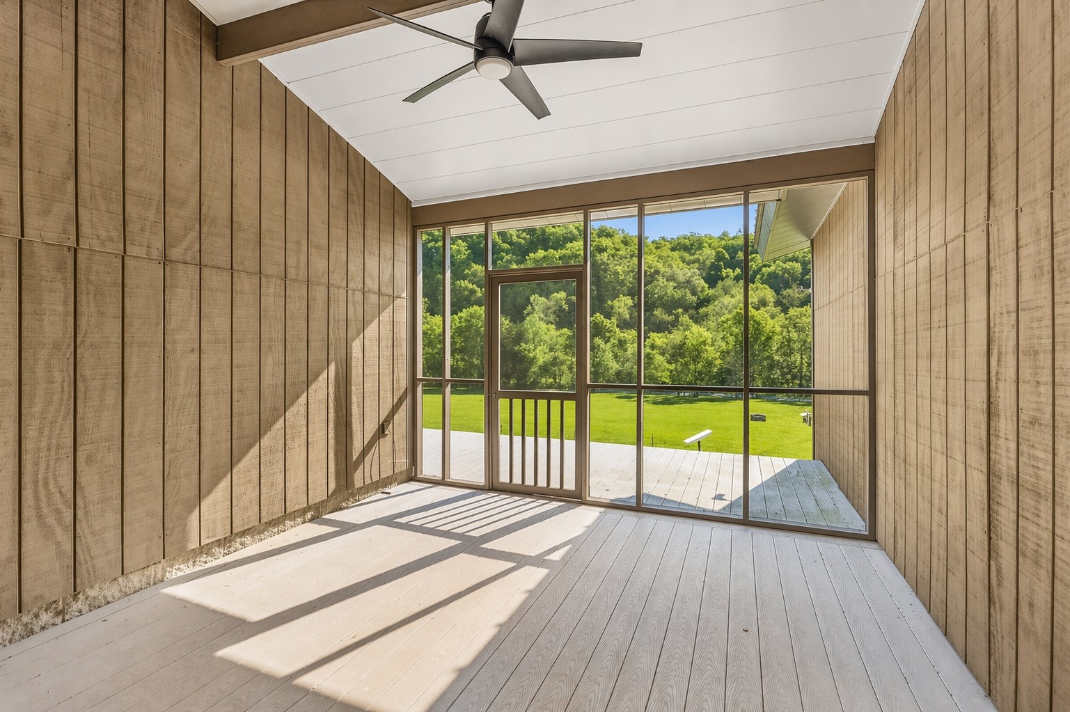 644 West Fork Road Summertown, TN 38483 - Photo 13 of 93