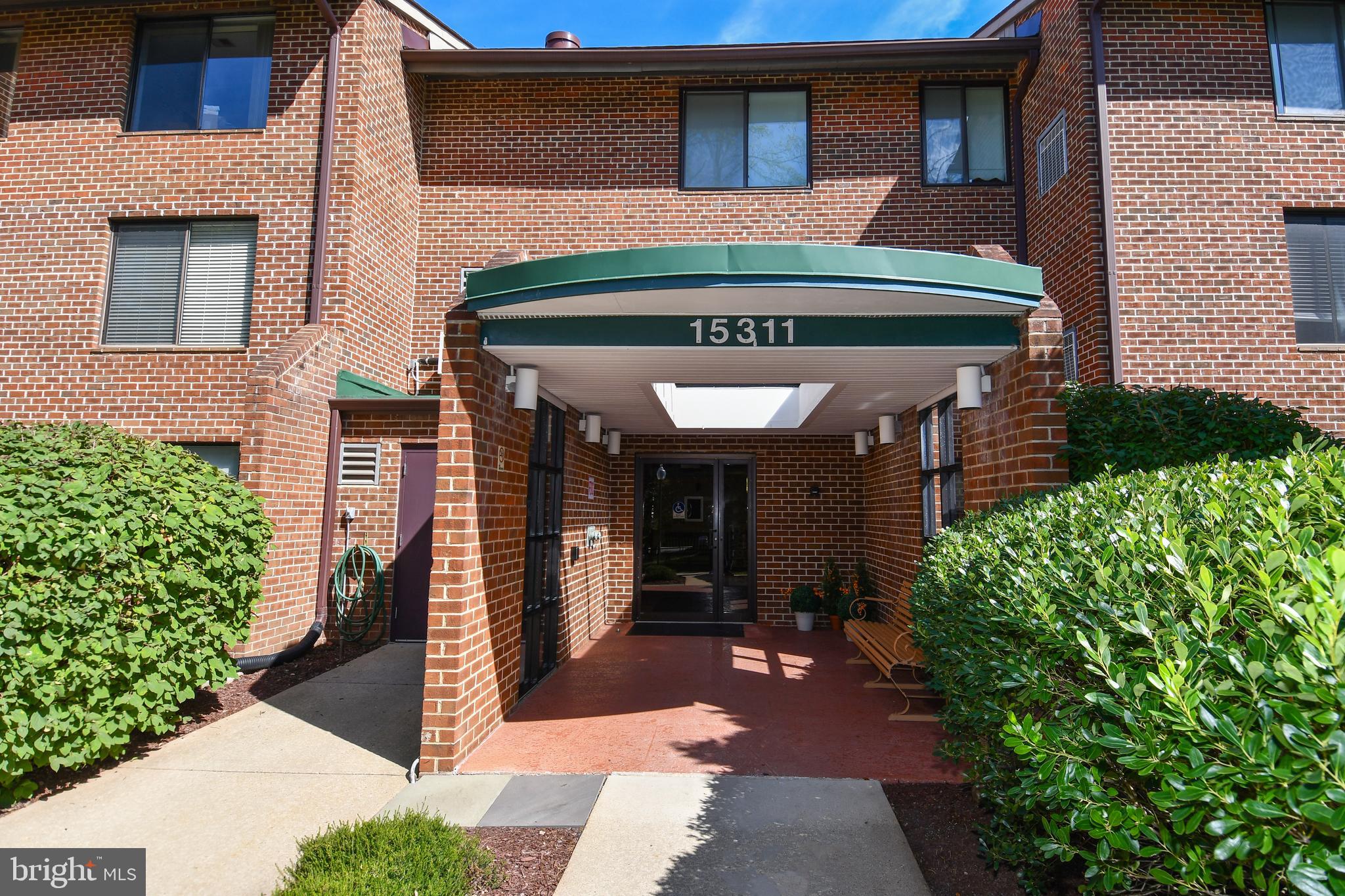 15311 Beaverbrook Court, Unit 902E Silver Spring, MD 20906 - Photo 34 of 36