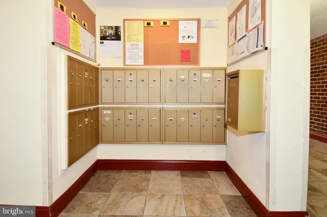 $2,600 | 15311 Beaverbrook Court, Unit 902E, Silver Spring, MD 20906