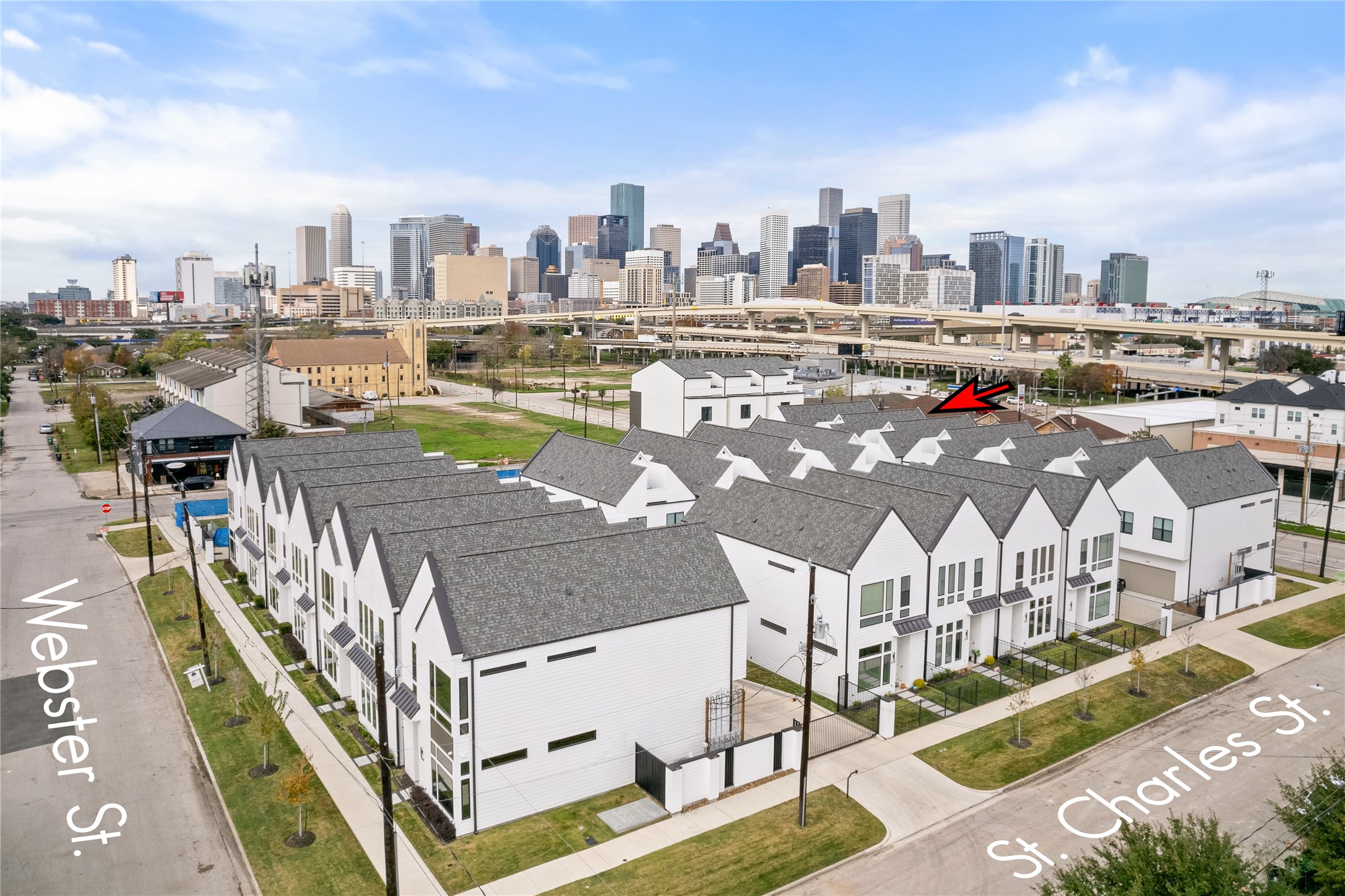 2408 Gray Street Houston, TX 77003 - Photo 22 of 23 a view of a city