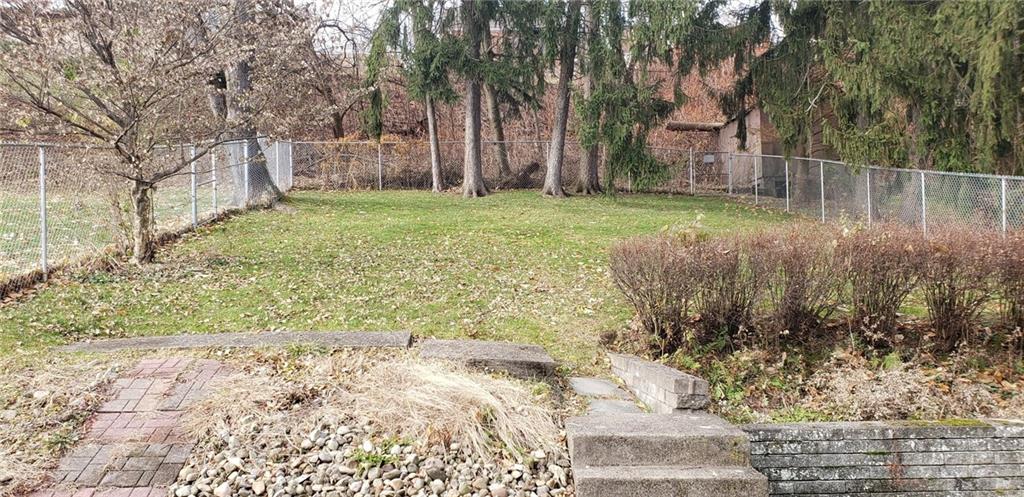 4263 Evergreen Road Pittsburgh, PA 15214 - Photo 19 of 24 a view of a backyard