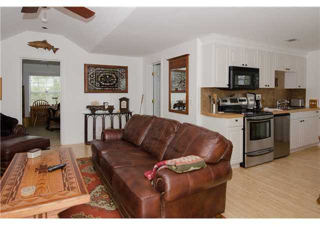 30407 Cool Valley Highlands Road Valley Center, CA 92082 - Photo 21 of 24 Guest Apartment - Living Room