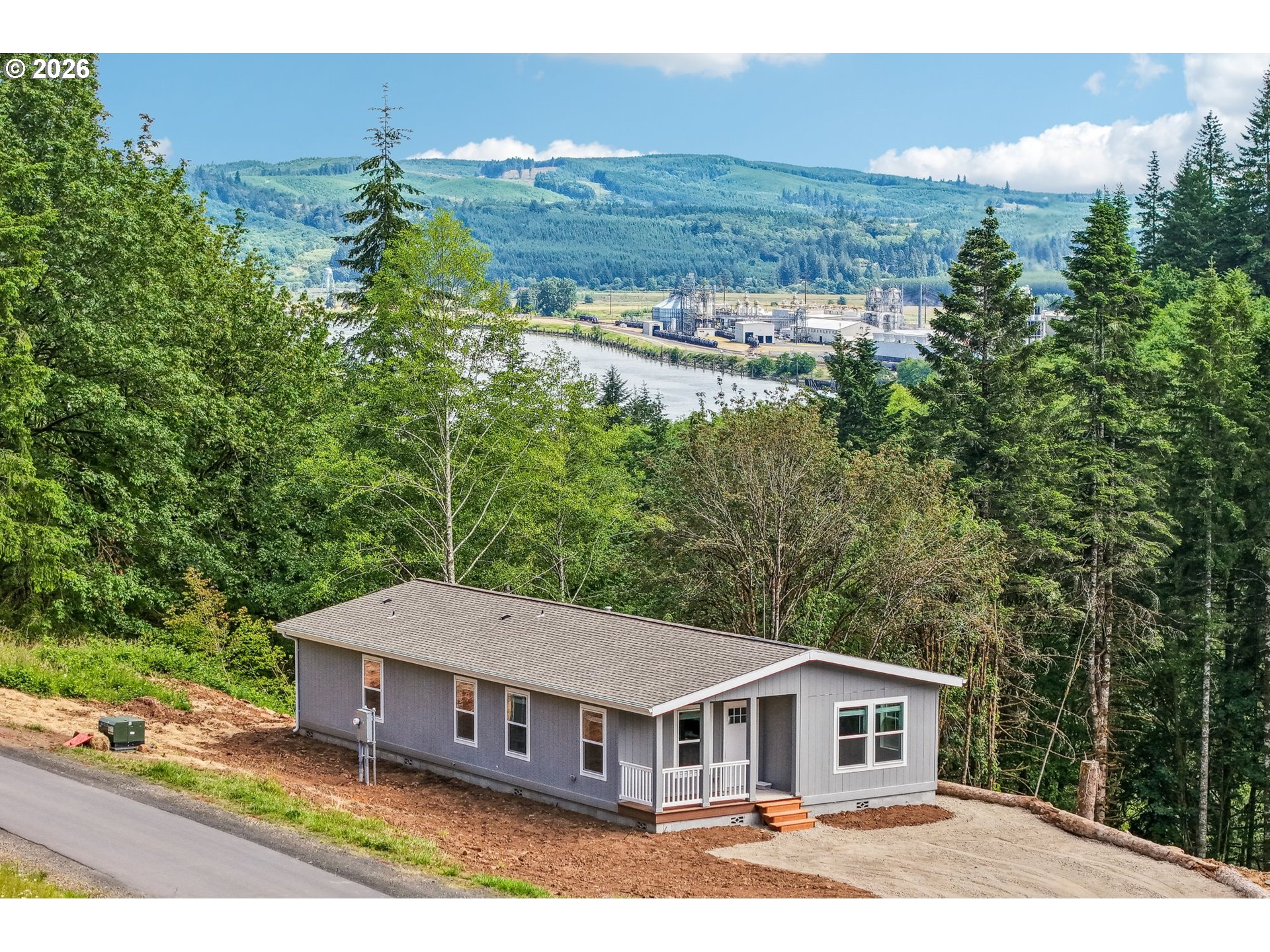 71 Whitewater Road Longview, WA 98632 - Photo 2 of 47