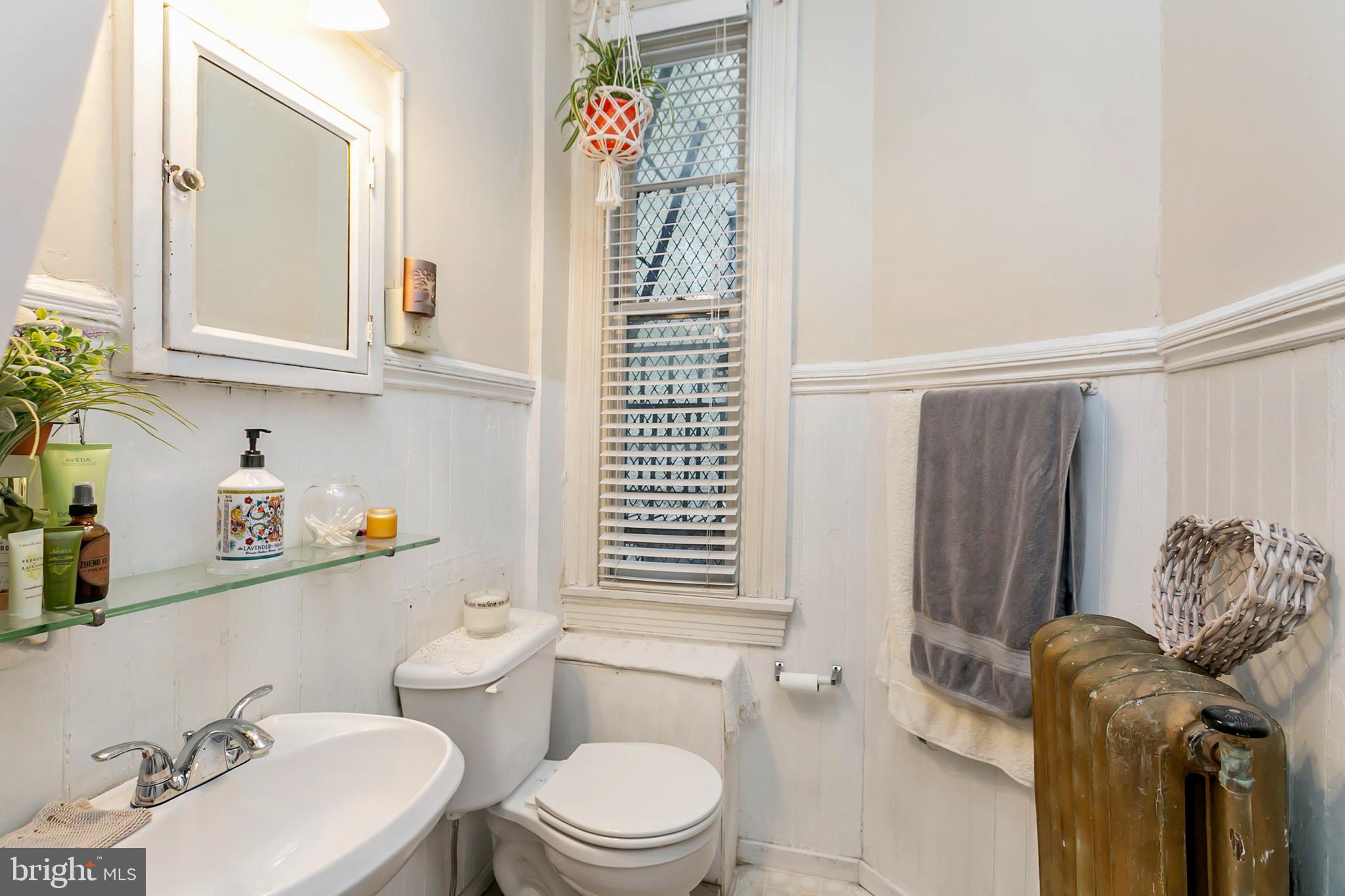 1931 St Paul Street Baltimore, MD 21218 - Photo 25 of 58 Full bathroom on second floor