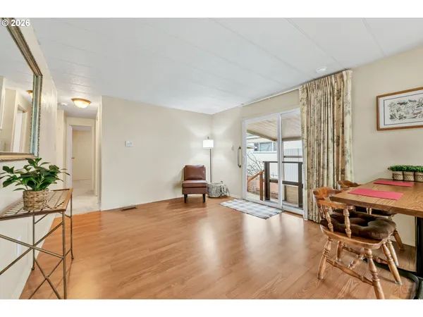 $53,000 | 1800 Lakewood Court, Unit 24, Eugene, OR 97402