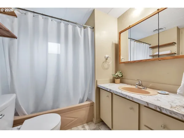 $53,000 | 1800 Lakewood Court, Unit 24, Eugene, OR 97402