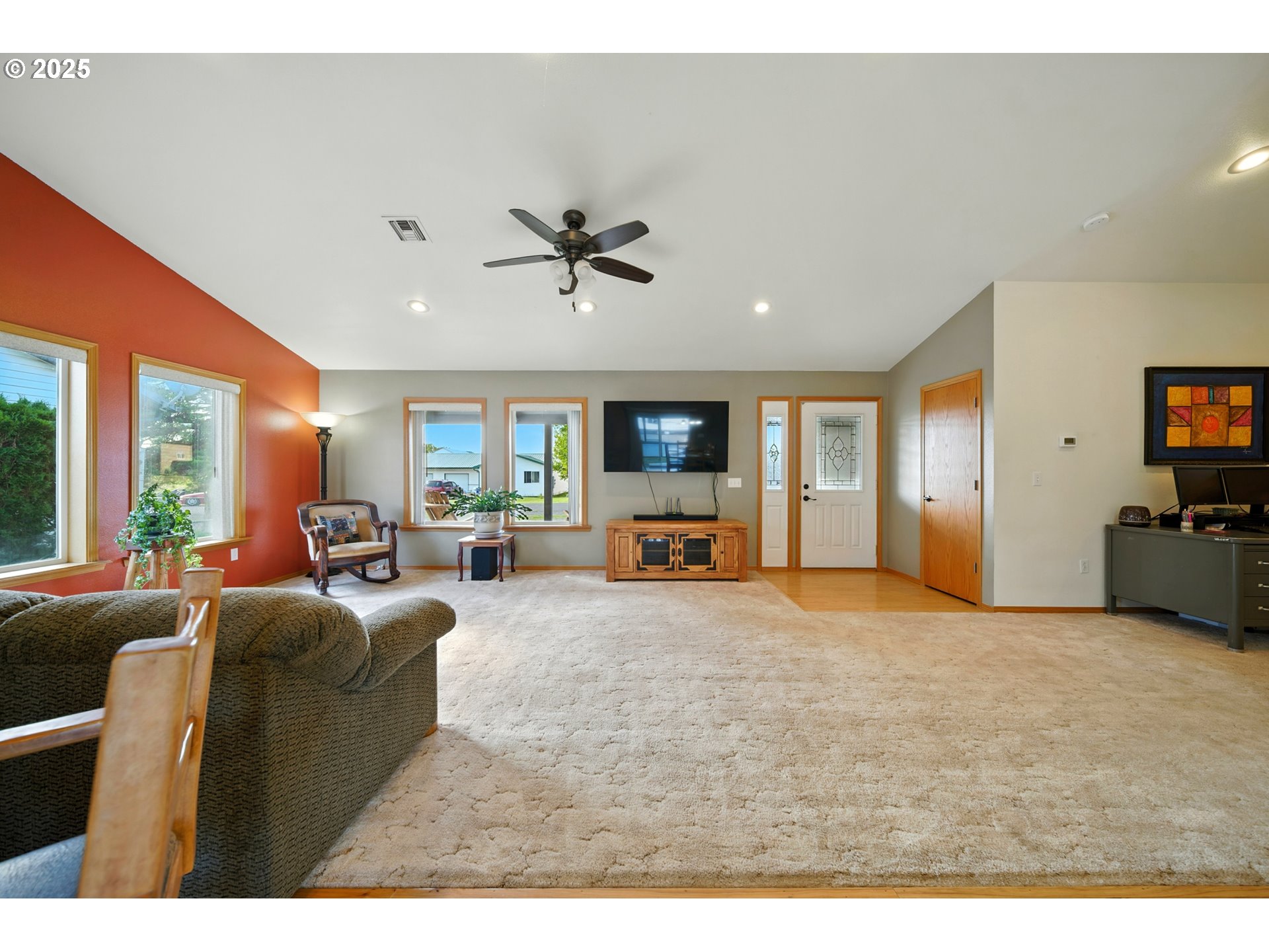 257 West Lincoln Street Athena, OR 97813 - Photo 14 of 37 a living room with furniture window and a flat screen tv