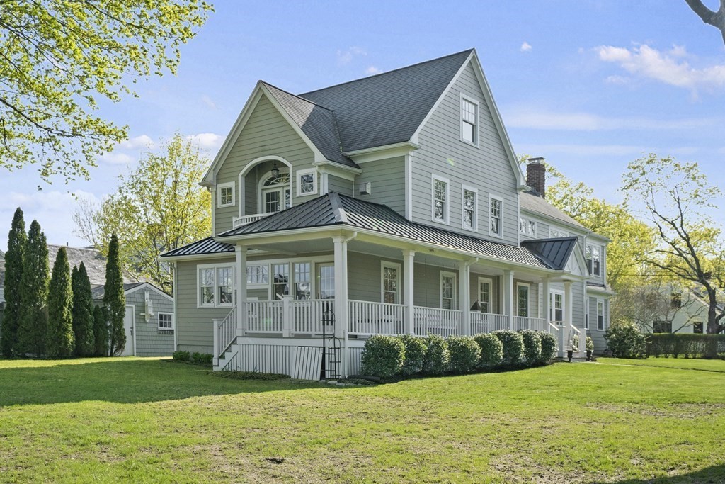 15 Stoddard Road Hingham, MA 02043 - Photo 3 of 39