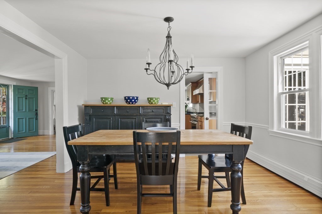 15 Stoddard Road Hingham, MA 02043 - Photo 9 of 39