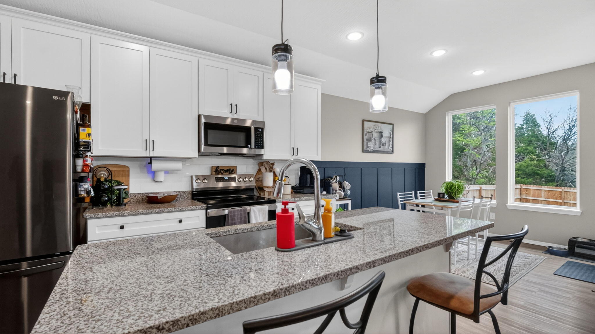 738 Swiss Road Marshfield, MO 65706 - Photo 11 of 32 23-web-or-mls-kitchen 3