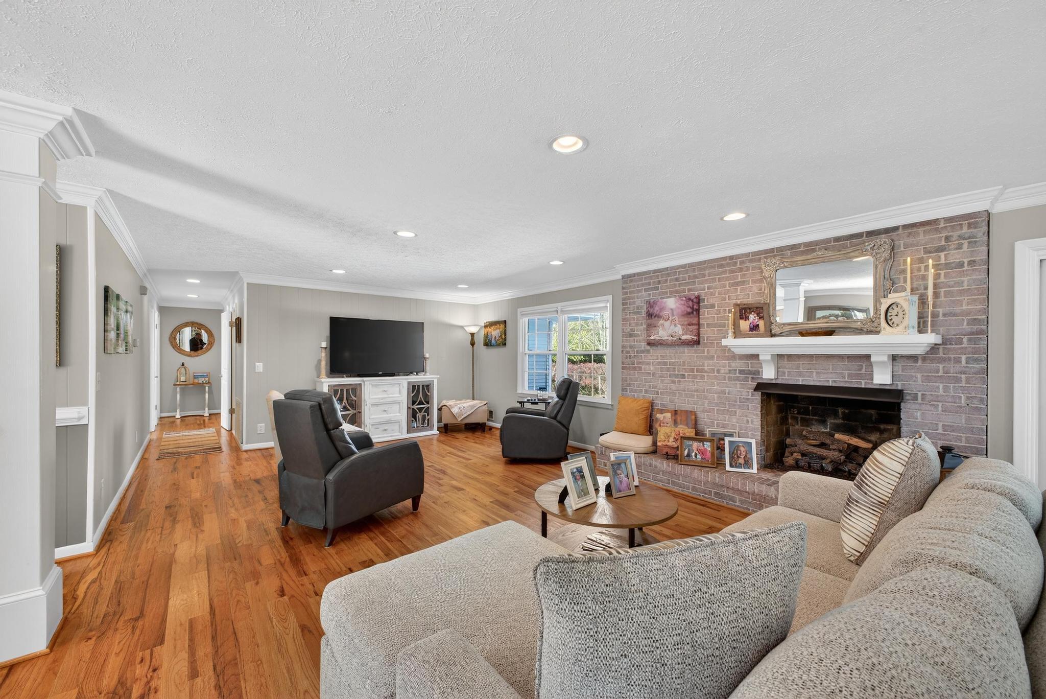 1606 Alpine Drive Aiken, SC 29803 - Photo 22 of 71 IMG_8102