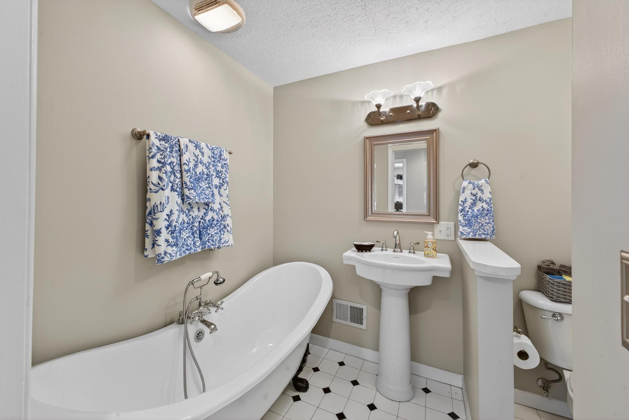 1606 Alpine Drive Aiken, SC 29803 - Photo 36 of 71 IMG_8168