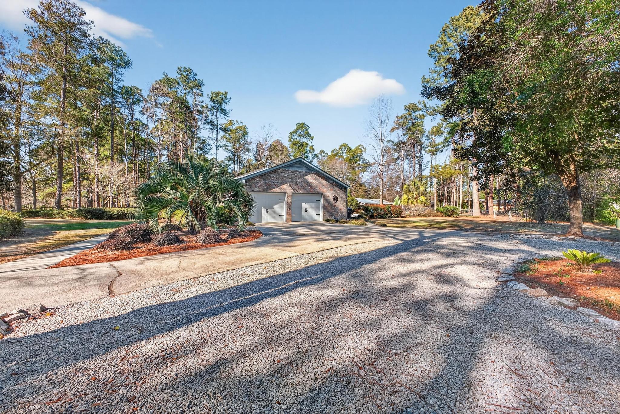 1606 Alpine Drive Aiken, SC 29803 - Photo 4 of 71 IMG_8395