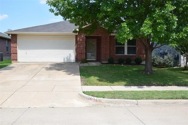 $320,000 | 5313 Emmeryville Lane, Fort Worth, TX 76244