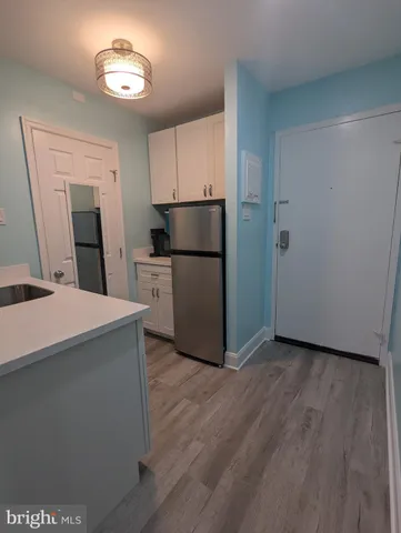 $1,400 | 725 Allen (the Lodge, Unit A125, North Wildwood, NJ 08260