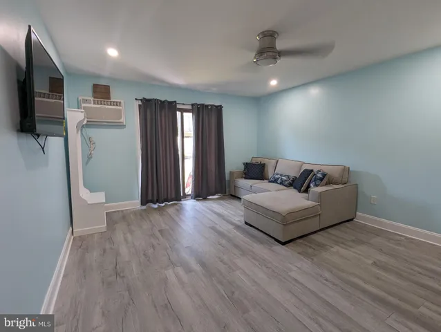 $1,400 | 725 Allen (the Lodge, Unit A125, North Wildwood, NJ 08260