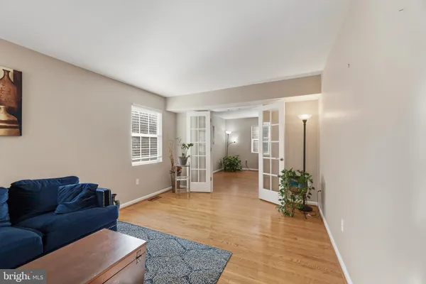 $640,000 | 7742 Lake Shore Drive, Owings, MD 20736