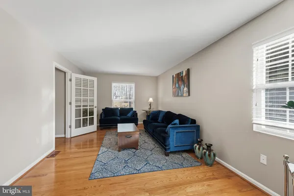 $640,000 | 7742 Lake Shore Drive, Owings, MD 20736