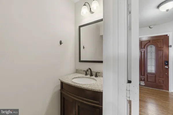 $640,000 | 7742 Lake Shore Drive, Owings, MD 20736