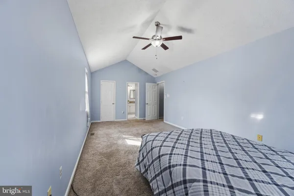 $640,000 | 7742 Lake Shore Drive, Owings, MD 20736