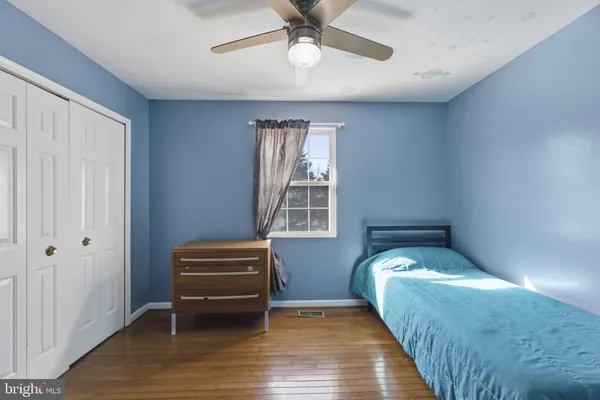 $640,000 | 7742 Lake Shore Drive, Owings, MD 20736