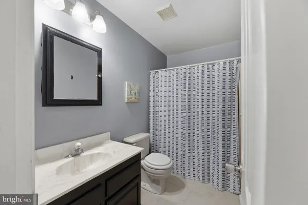 $640,000 | 7742 Lake Shore Drive, Owings, MD 20736