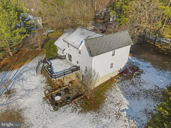 $640,000 | 7742 Lake Shore Drive, Owings, MD 20736