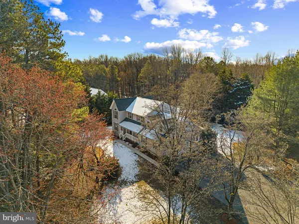 $640,000 | 7742 Lake Shore Drive, Owings, MD 20736