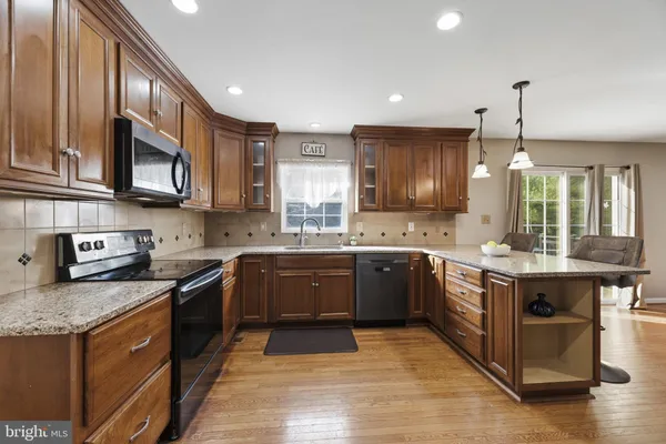 $640,000 | 7742 Lake Shore Drive, Owings, MD 20736