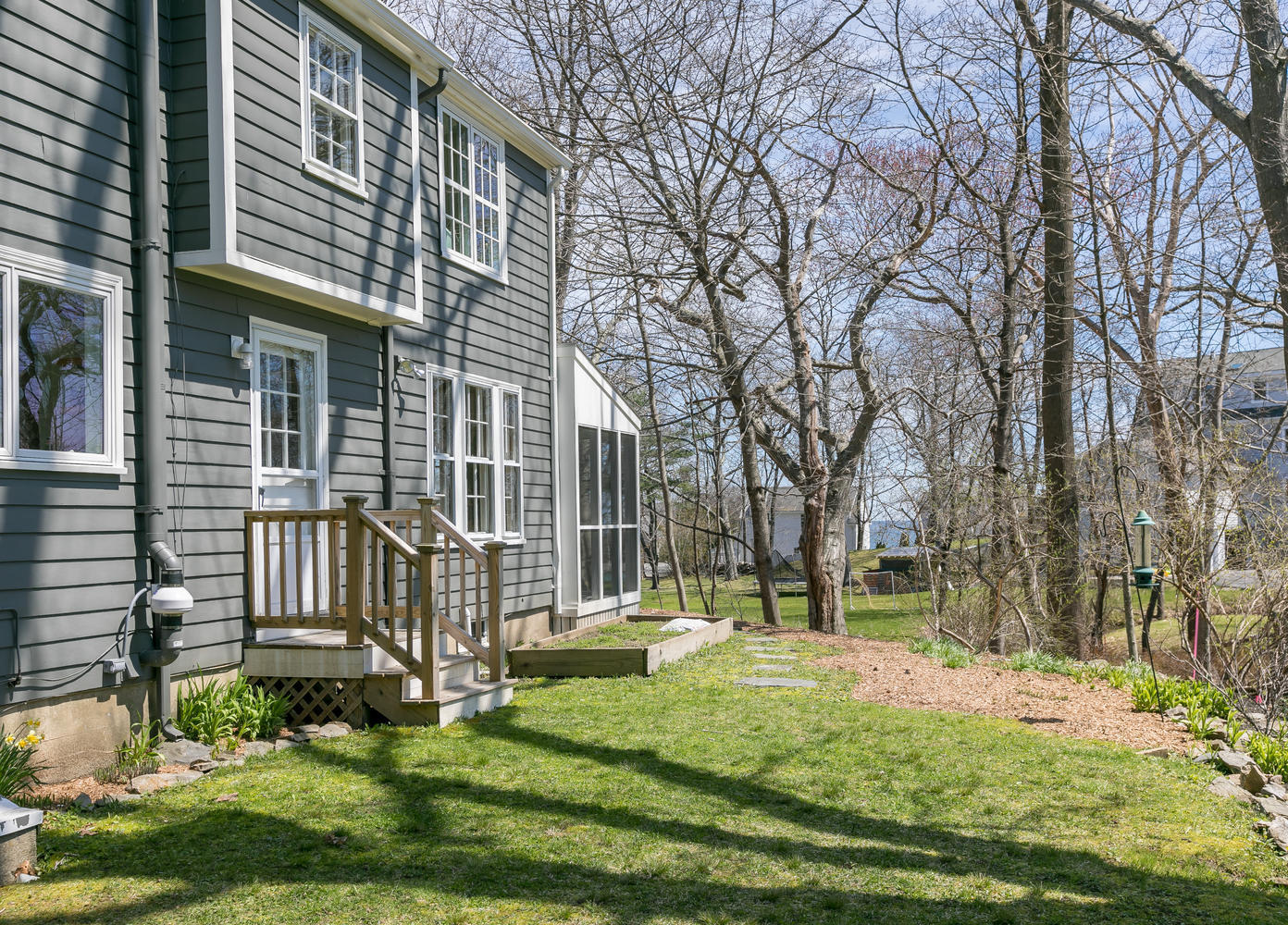 1082 Shore Road Cape Elizabeth, ME 04107 - Photo 47 of 55 1082 Shore Rd Cape Elizabeth-large-048-4