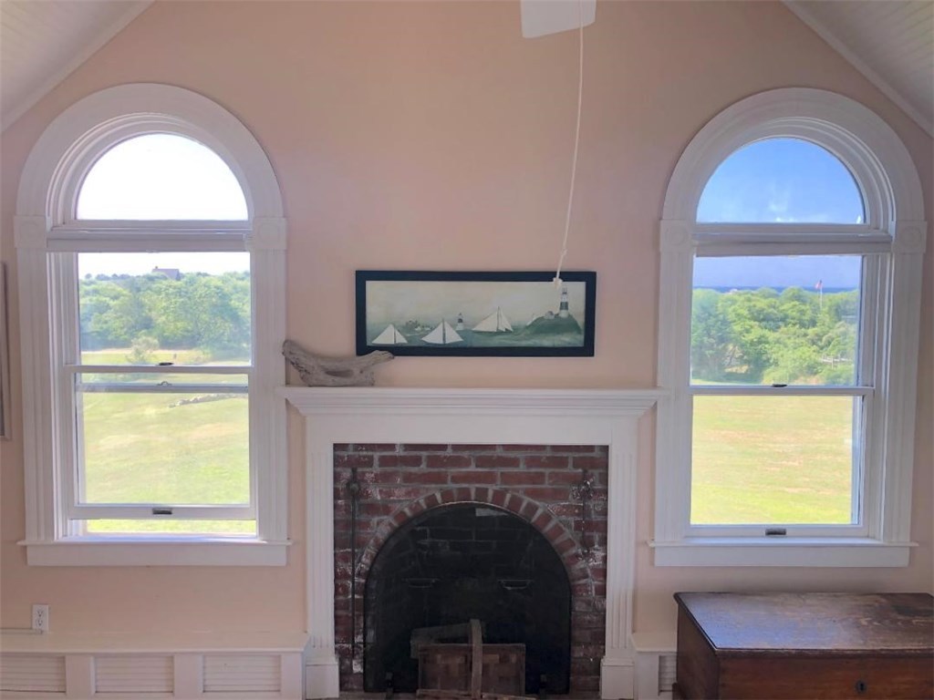 1405 Cooneymus Road Block Island, RI 02807 - Photo 21 of 25 Gallery Image 21