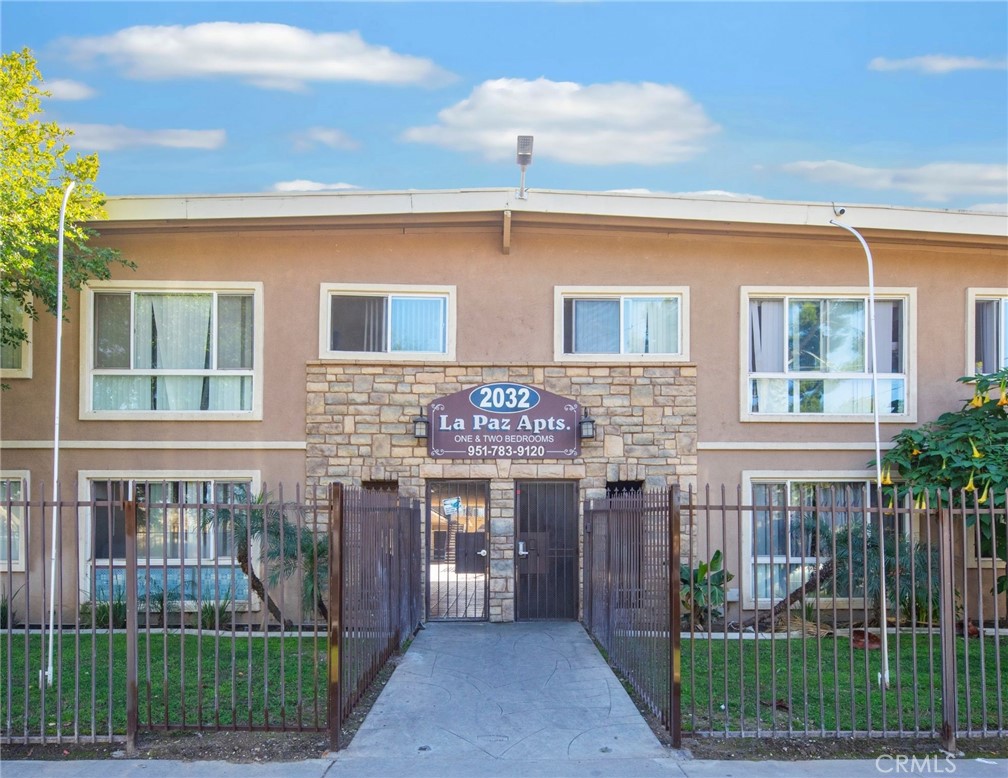 2032 West Linden Street Riverside, CA 92507 - Photo 3 of 66
