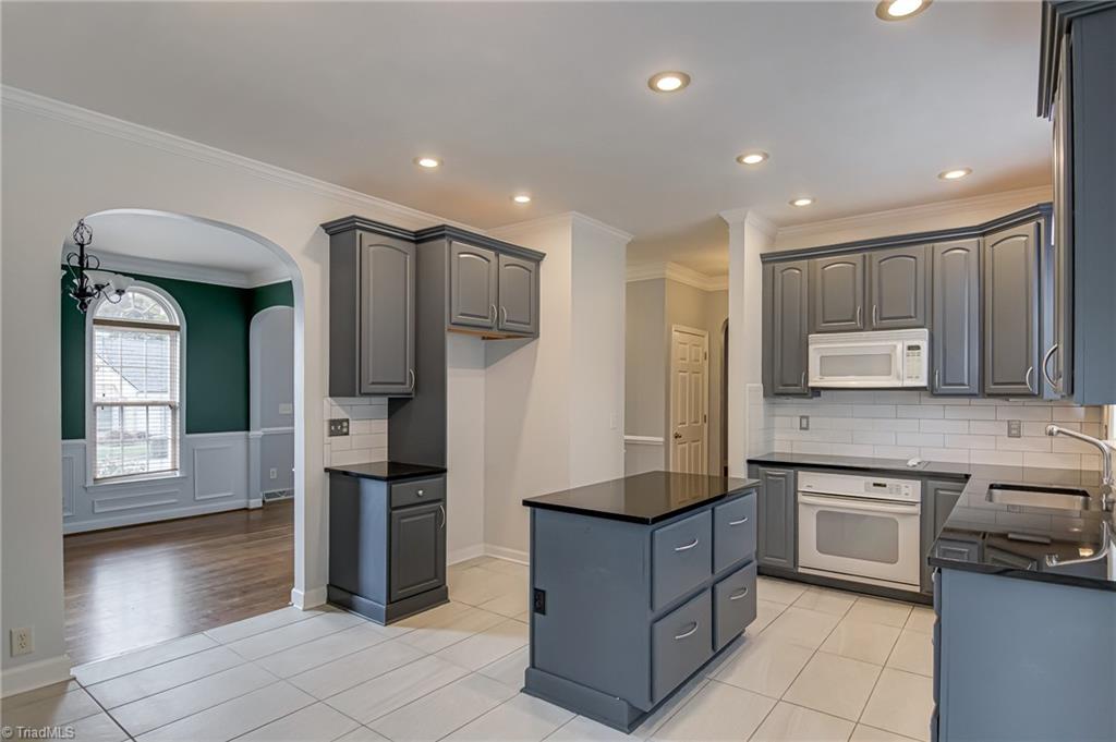 3205 Cross Tree Road Winston-Salem, NC 27106 - Photo 14 of 42