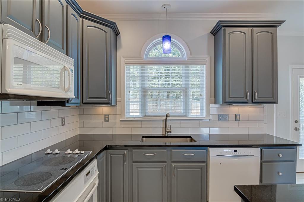 3205 Cross Tree Road Winston-Salem, NC 27106 - Photo 15 of 42