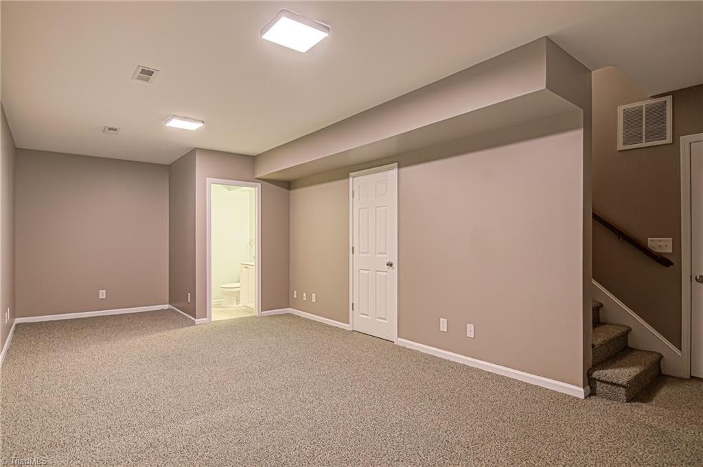 3205 Cross Tree Road Winston-Salem, NC 27106 - Photo 32 of 42