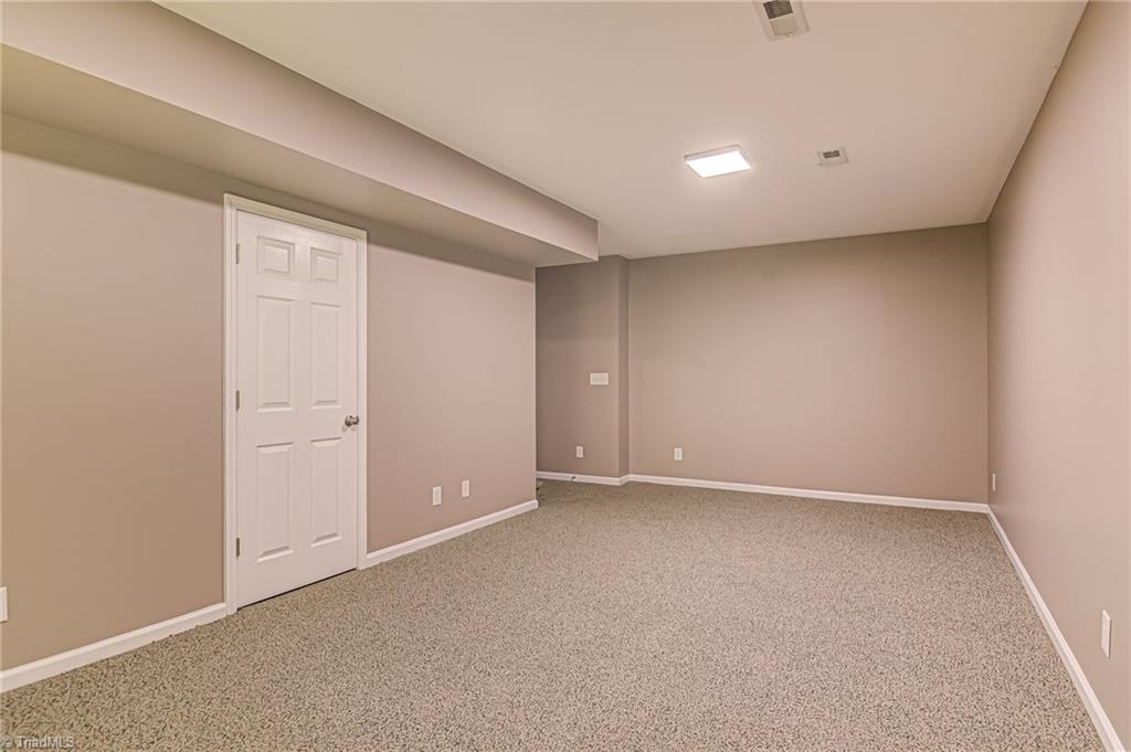 3205 Cross Tree Road Winston-Salem, NC 27106 - Photo 33 of 42