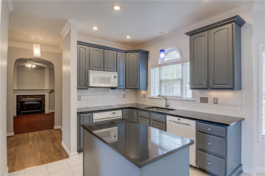 3205 Cross Tree Road Winston-Salem, NC 27106 - Photo 10 of 42