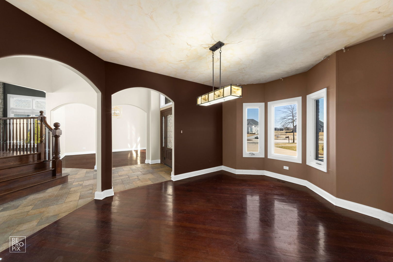 23392 Rider Court Frankfort, IL 60423 - Photo 9 of 40 Gallery Image 9
