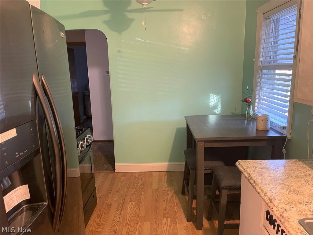 21402 Franklin Road Maple Heights, OH 44137 - Photo 3 of 22 Gallery Image 3