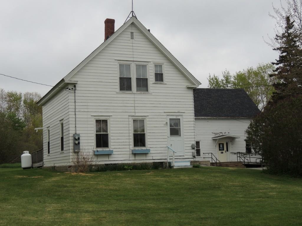 19 Eggemoggin Road Little Deer Isle, ME 04650 - Photo 1 of 24 New England Farmhouse in picturesque...