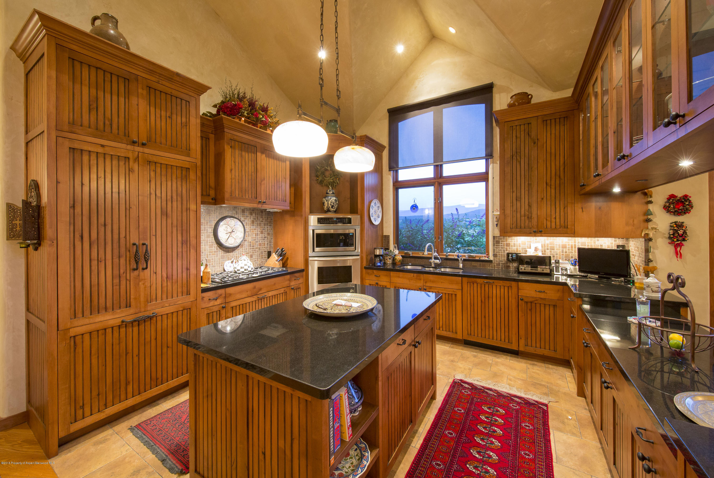 722 Perry Ridge Carbondale, CO 81623 - Photo 9 of 33 Kitchen