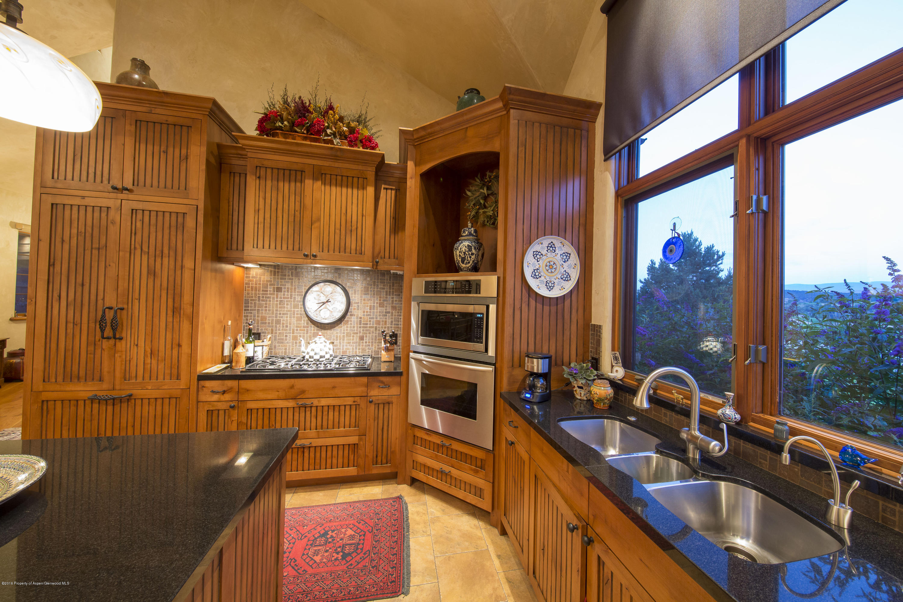 722 Perry Ridge Carbondale, CO 81623 - Photo 10 of 33 Kitchen