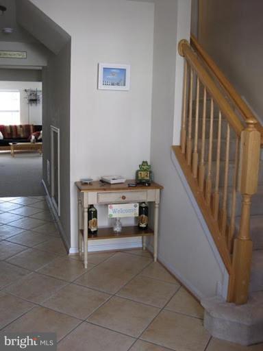 279 Braxton Way Edgewater, MD 21037 - Photo 11 of 27 Entrance / Foyer