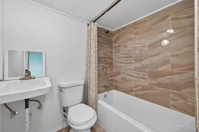 $419,900 | 11074 Kohrs Lane, St. Louis, MO 63123