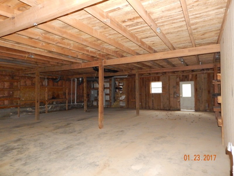 2205 North Highland Road Salem, IN 47167 - Photo 6 of 20 Gallery Image 6
