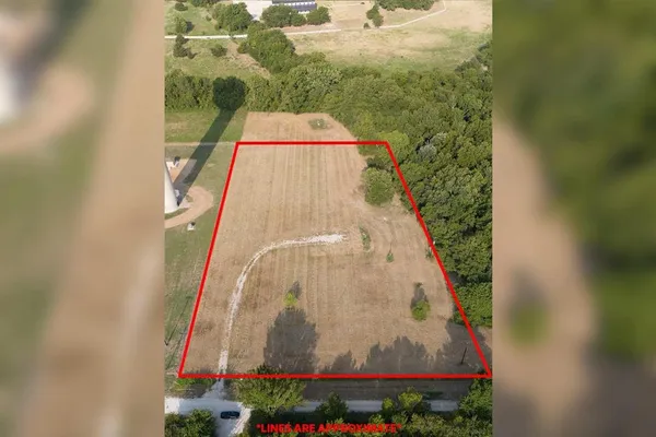 $270,000 | 191 G T Bailey Lane, Van Alstyne, TX 75495