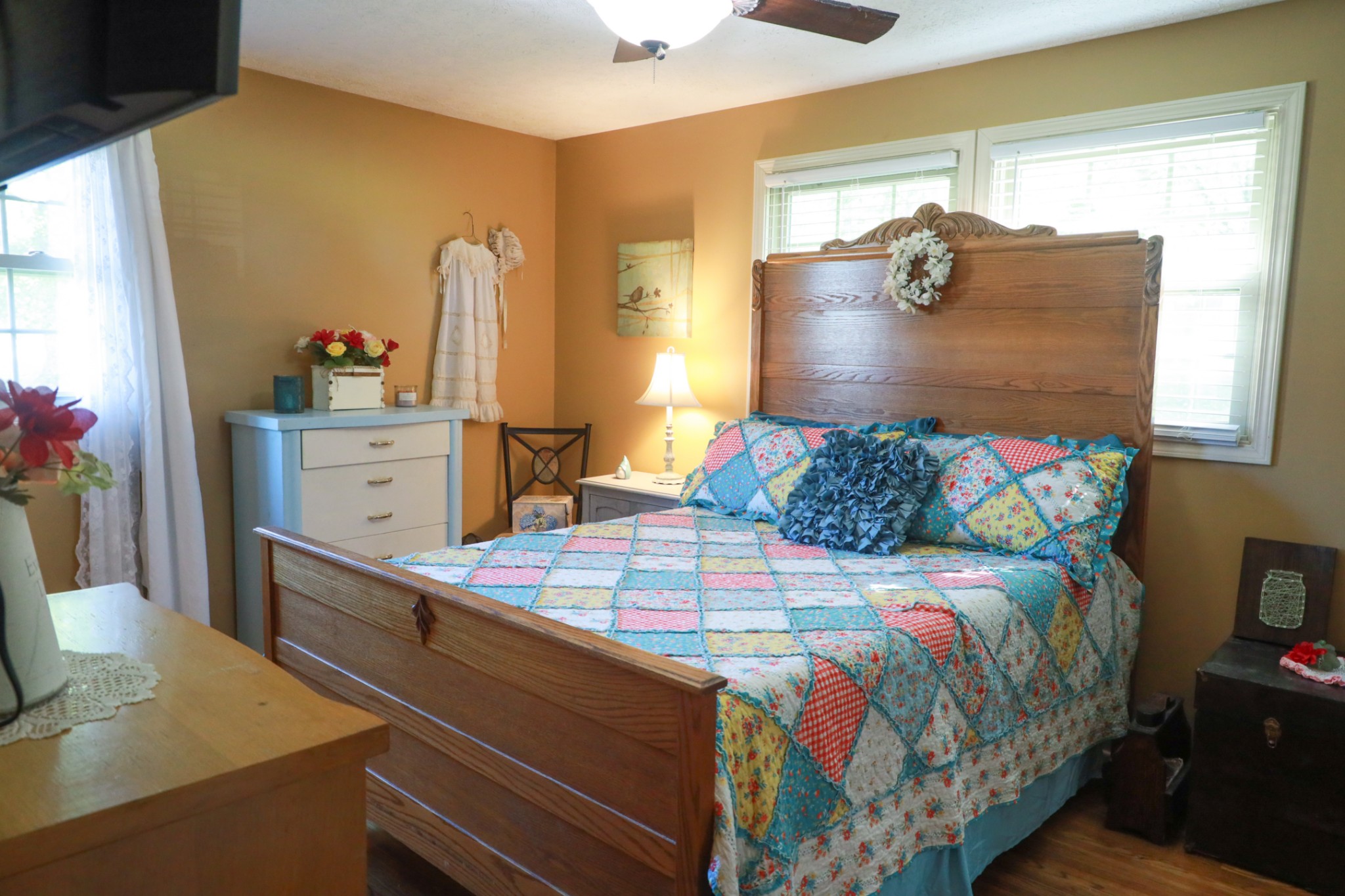 12354 Owens Chapel Road Springfield, TN 37172 - Photo 19 of 51 a bedroom with a bed and a dresser