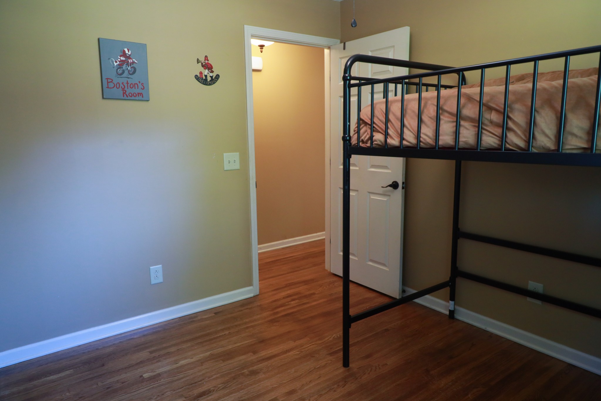 12354 Owens Chapel Road Springfield, TN 37172 - Photo 28 of 51 a view of entryway with wooden floor