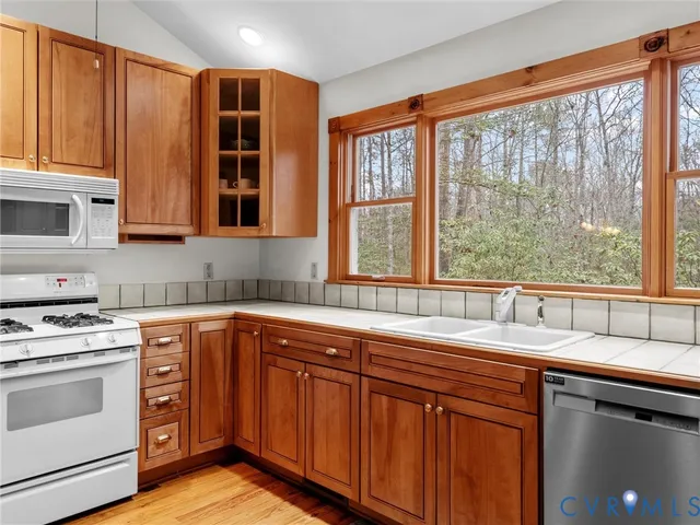 $325,000 | 338 River Drive, King and Queen Court House, VA 23085