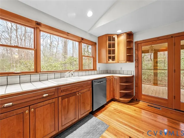 $325,000 | 338 River Drive, King and Queen Court House, VA 23085